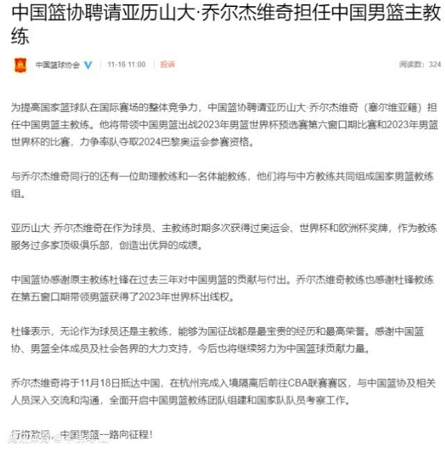 谁给你刻了个穷吊在上面？一直拼命低头的刘铭，忽然听见有人叫自己刘少，心里更是想死，他此刻最不想的就是被认出来，结果还偏偏就被人认出来了......这一瞬间，他气的想杀人。